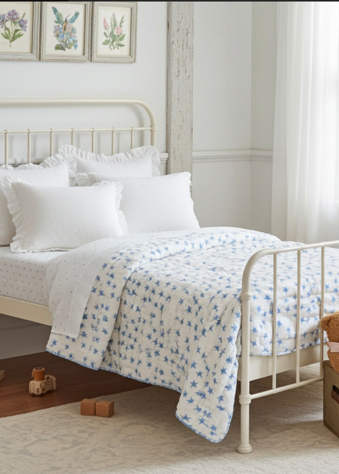 Childrens Super Star Quilt - Blue