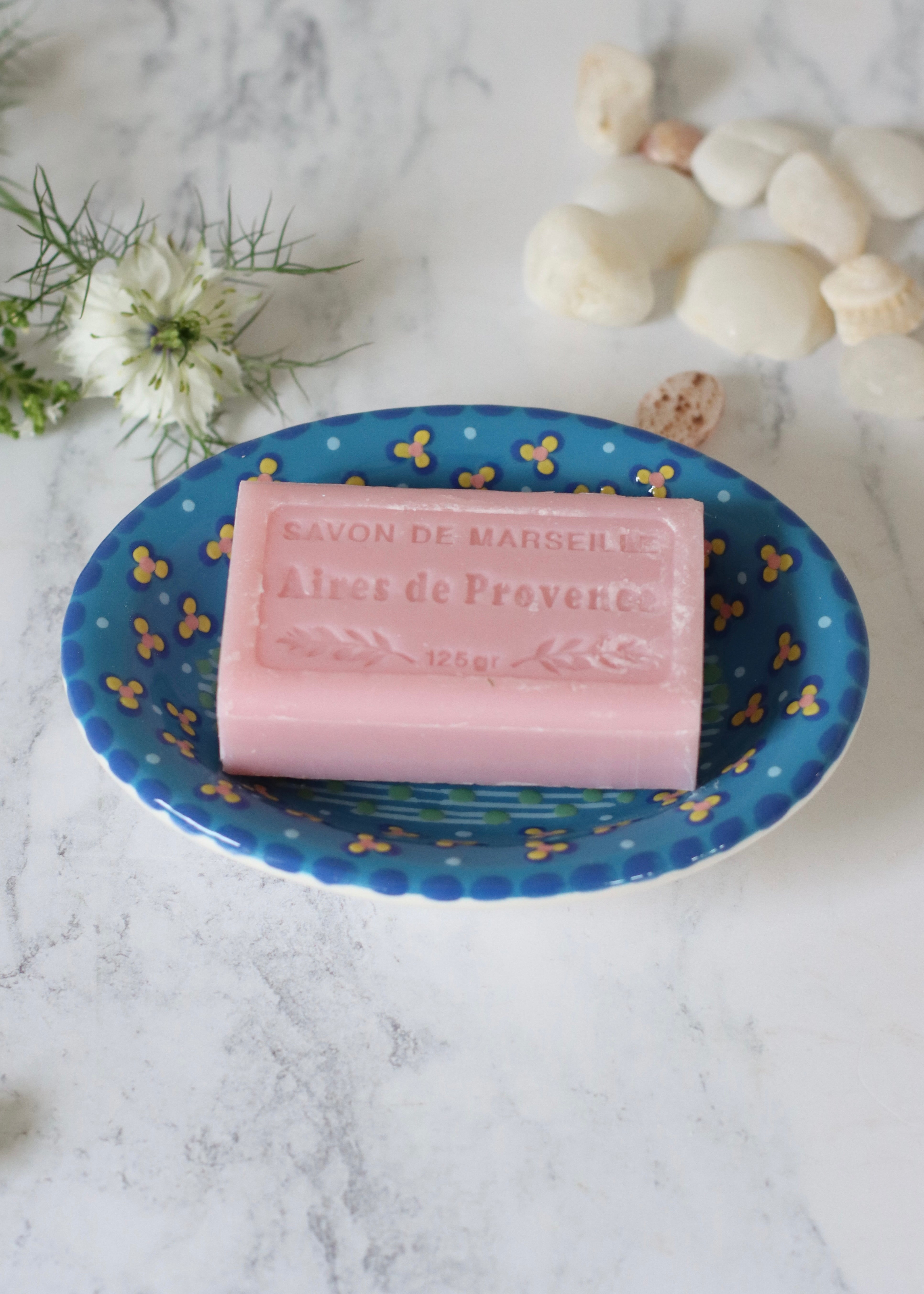Soap Dish- Turquoise With White & Yellow Daisy