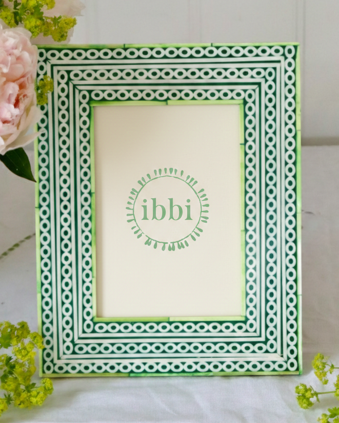 Photo Frame - Green & Lime Circle