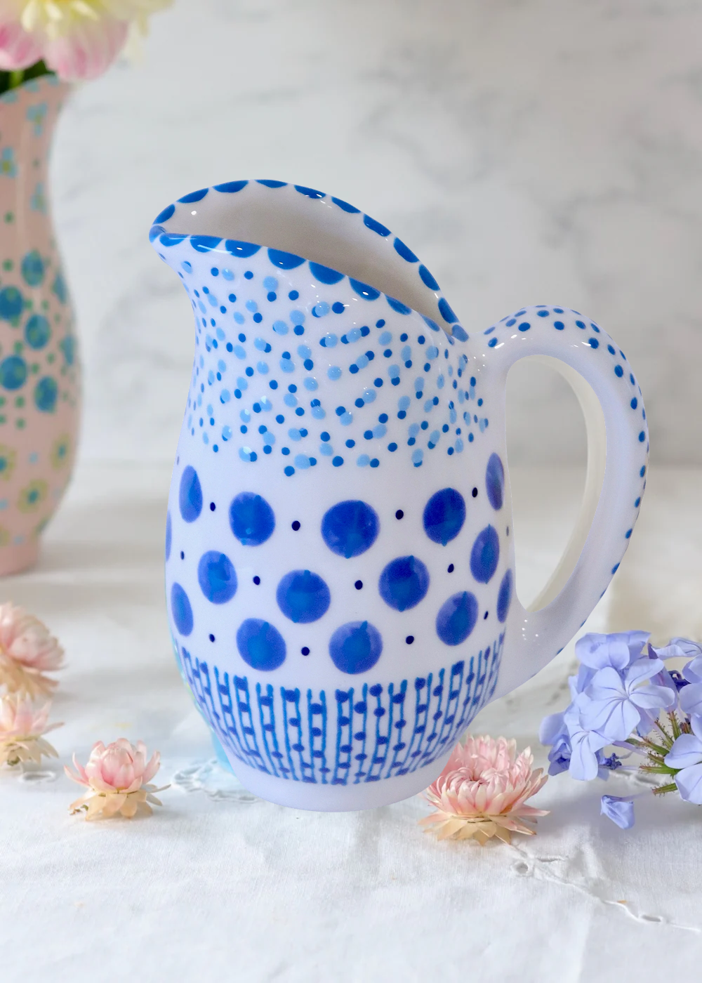 Plump Jug White & Blue
