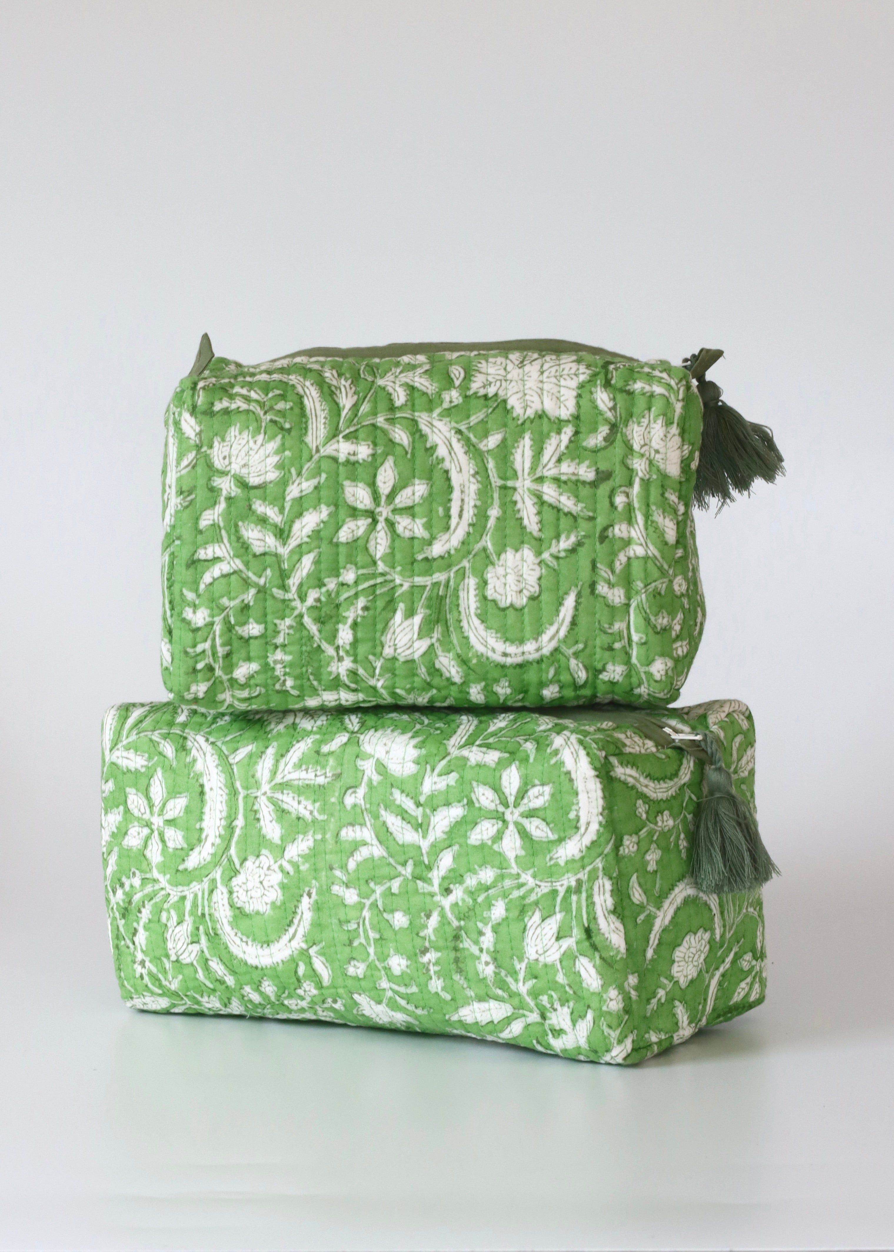 Wash Bag -Apple Green