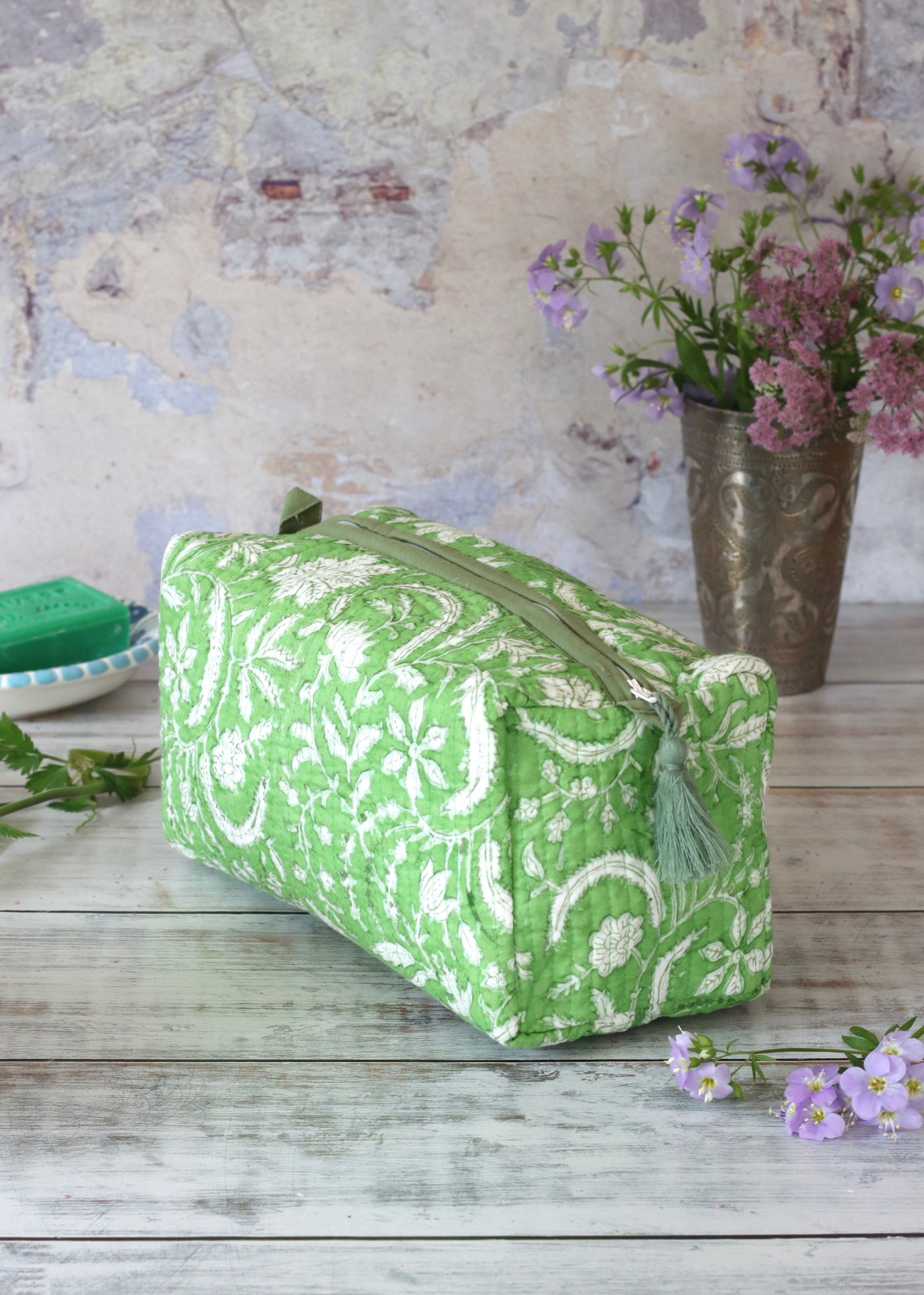 Wash Bag -Apple Green