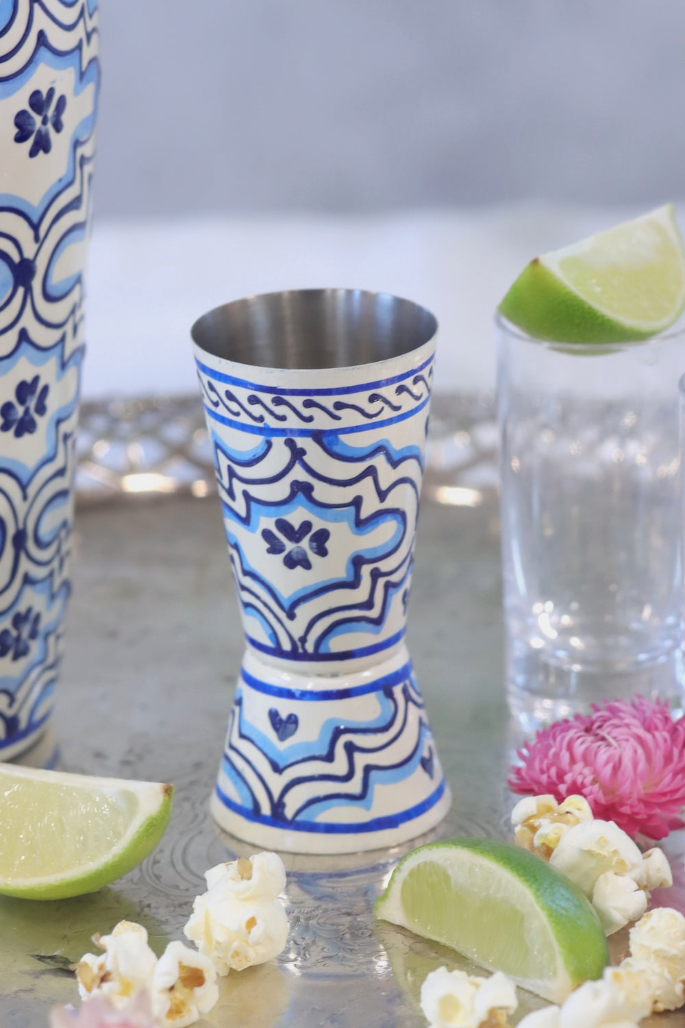 Spirit Measure - Retro White & Blue