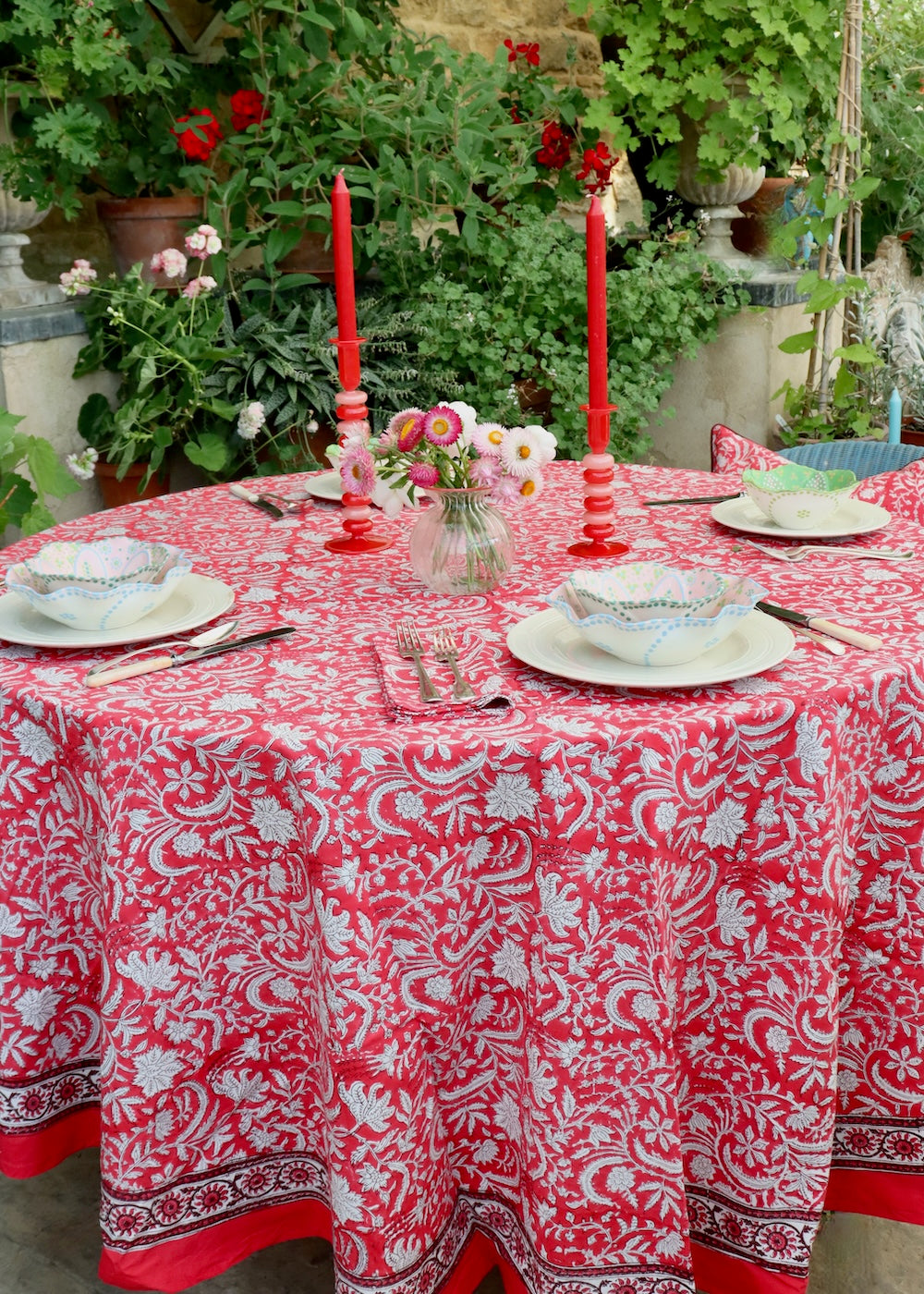 ROUND TABLECLOTH - Christmas Red
