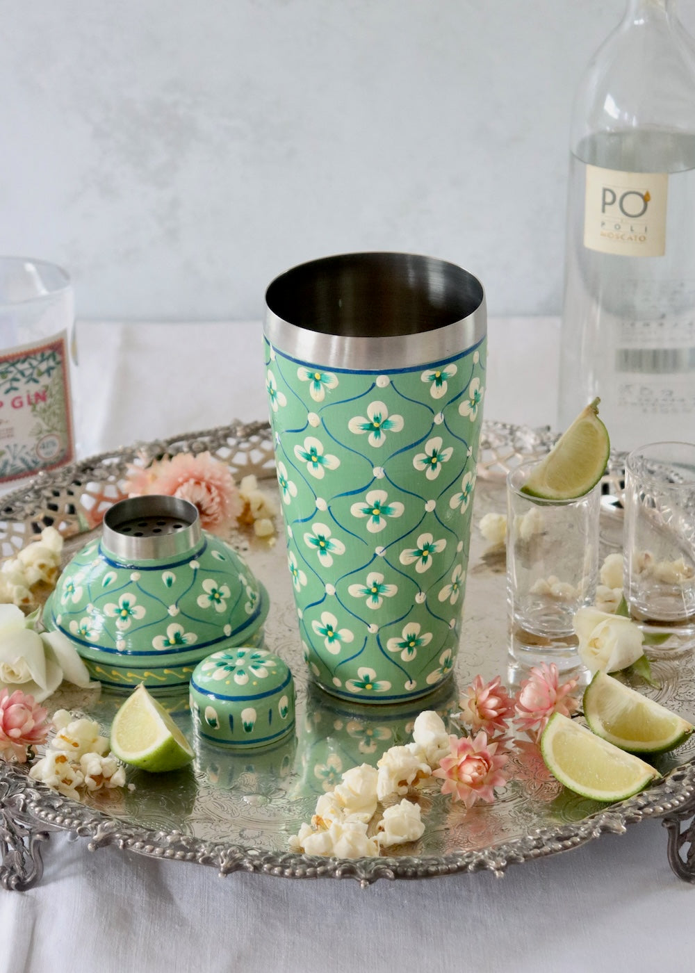 NEW STYLE: Cocktail Shaker - Olive