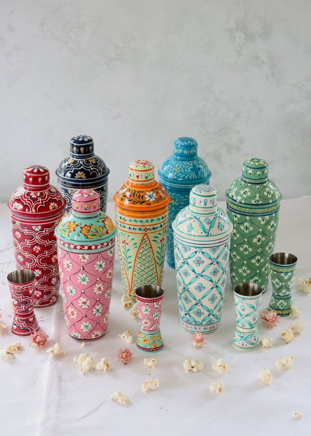 Spirit Measure - Pink with Red & Green Flowers