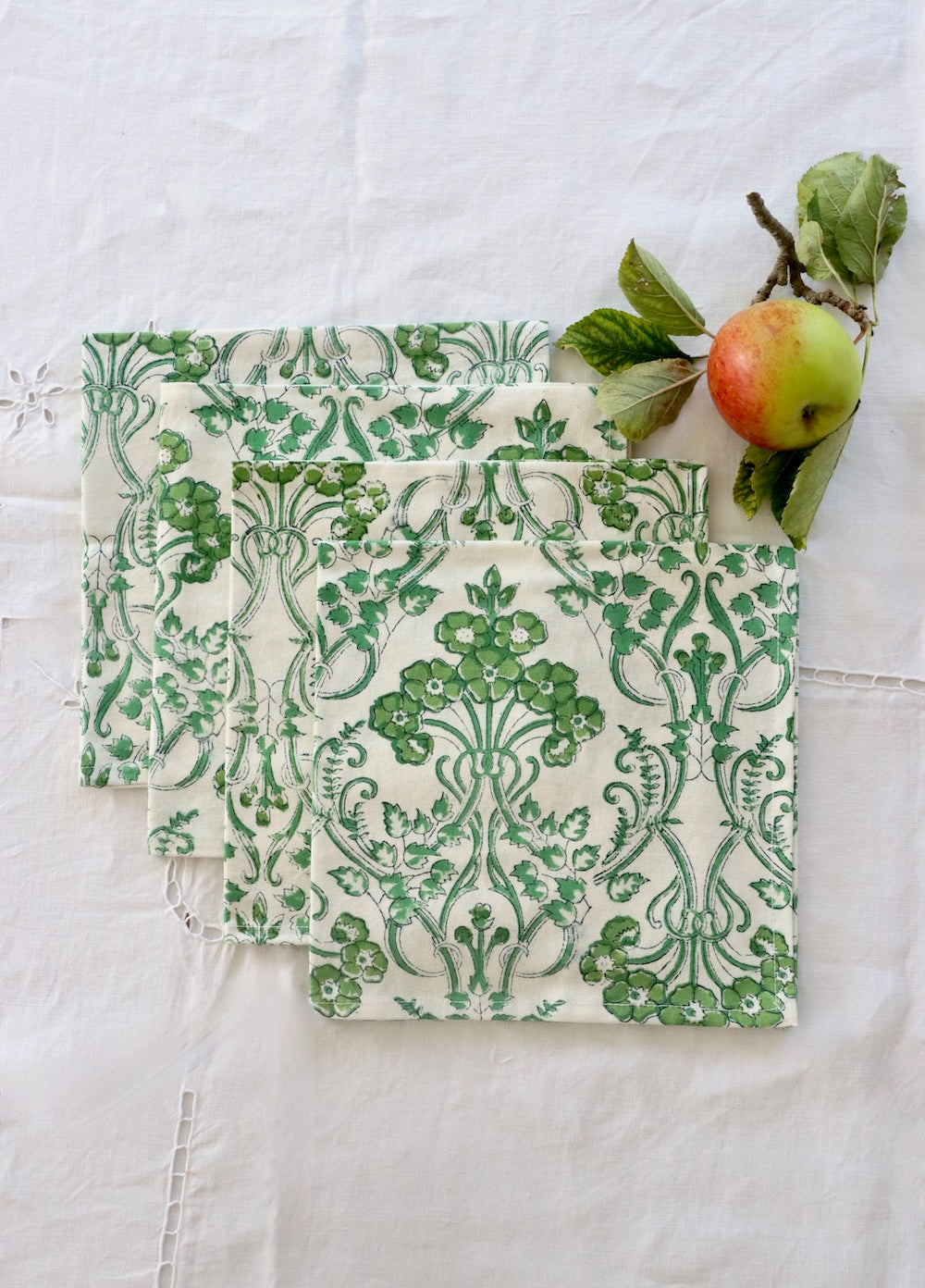 NEW Set Of 4 Napkins - Glorious Green