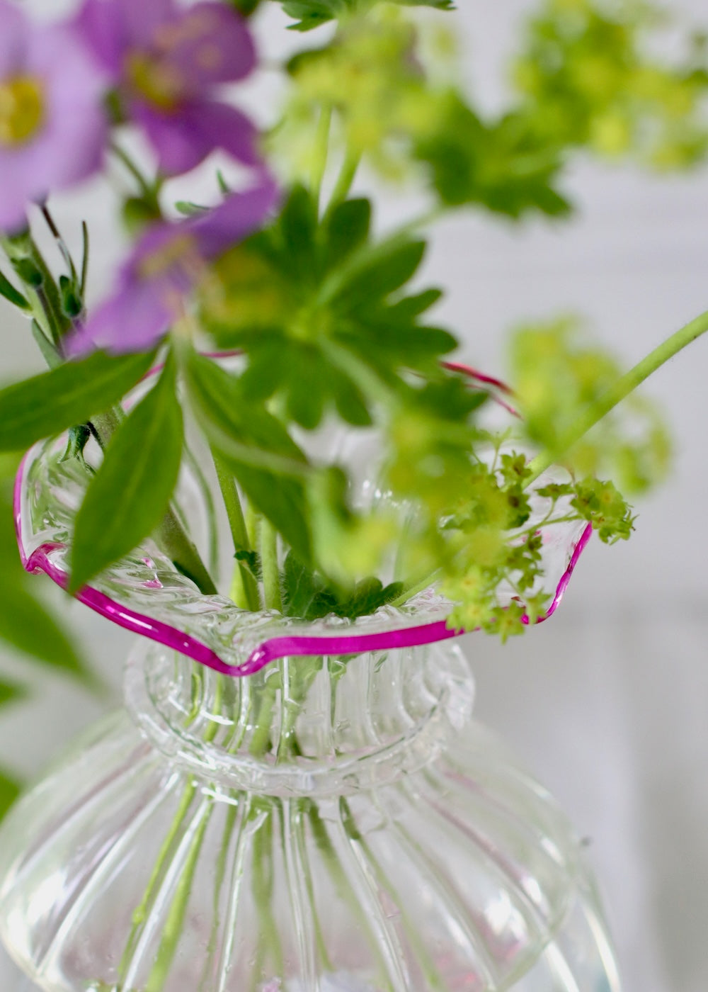 Nanu Glass Vase - Hot Pink