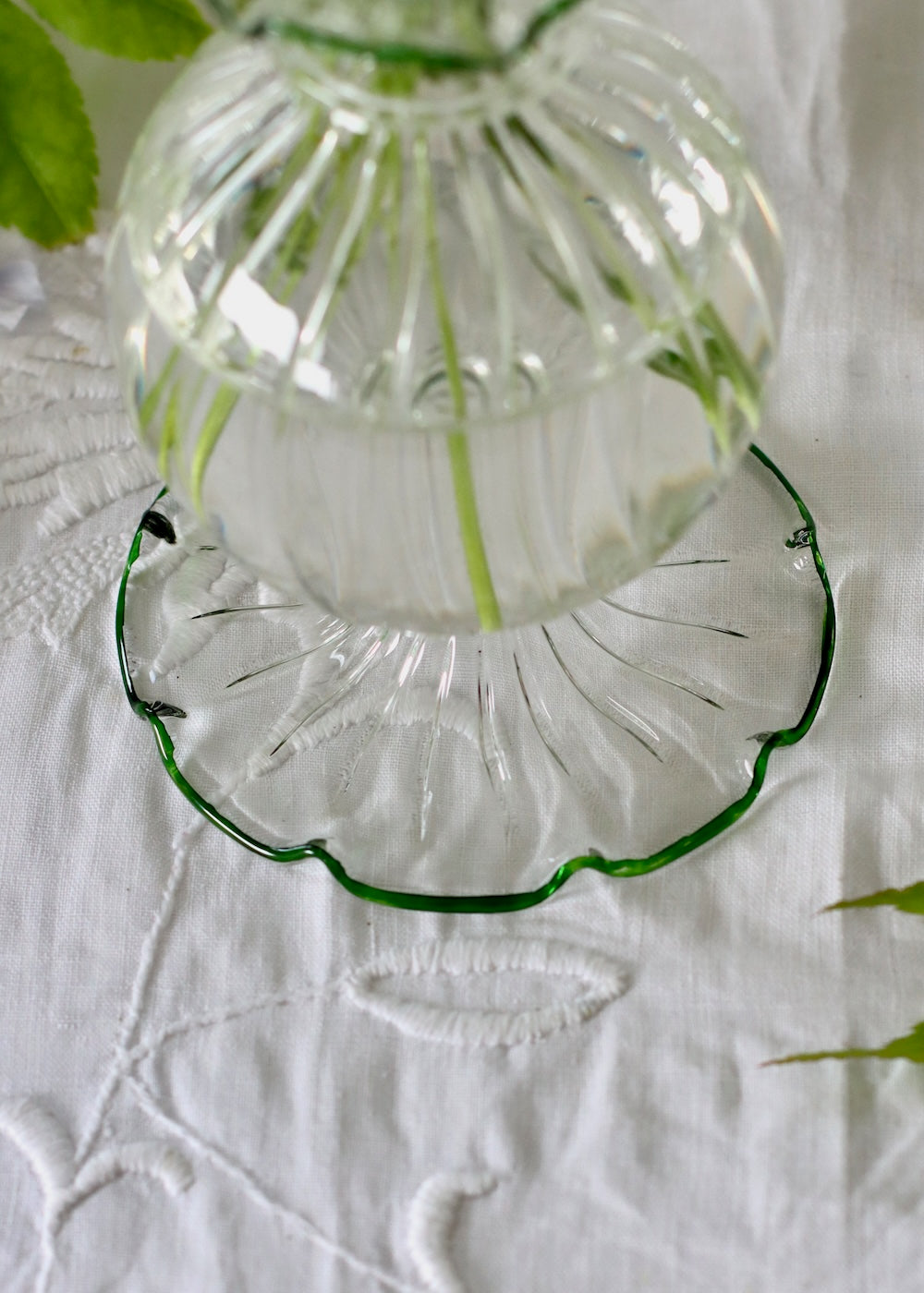 Nanu Glass Vase - Forest Green