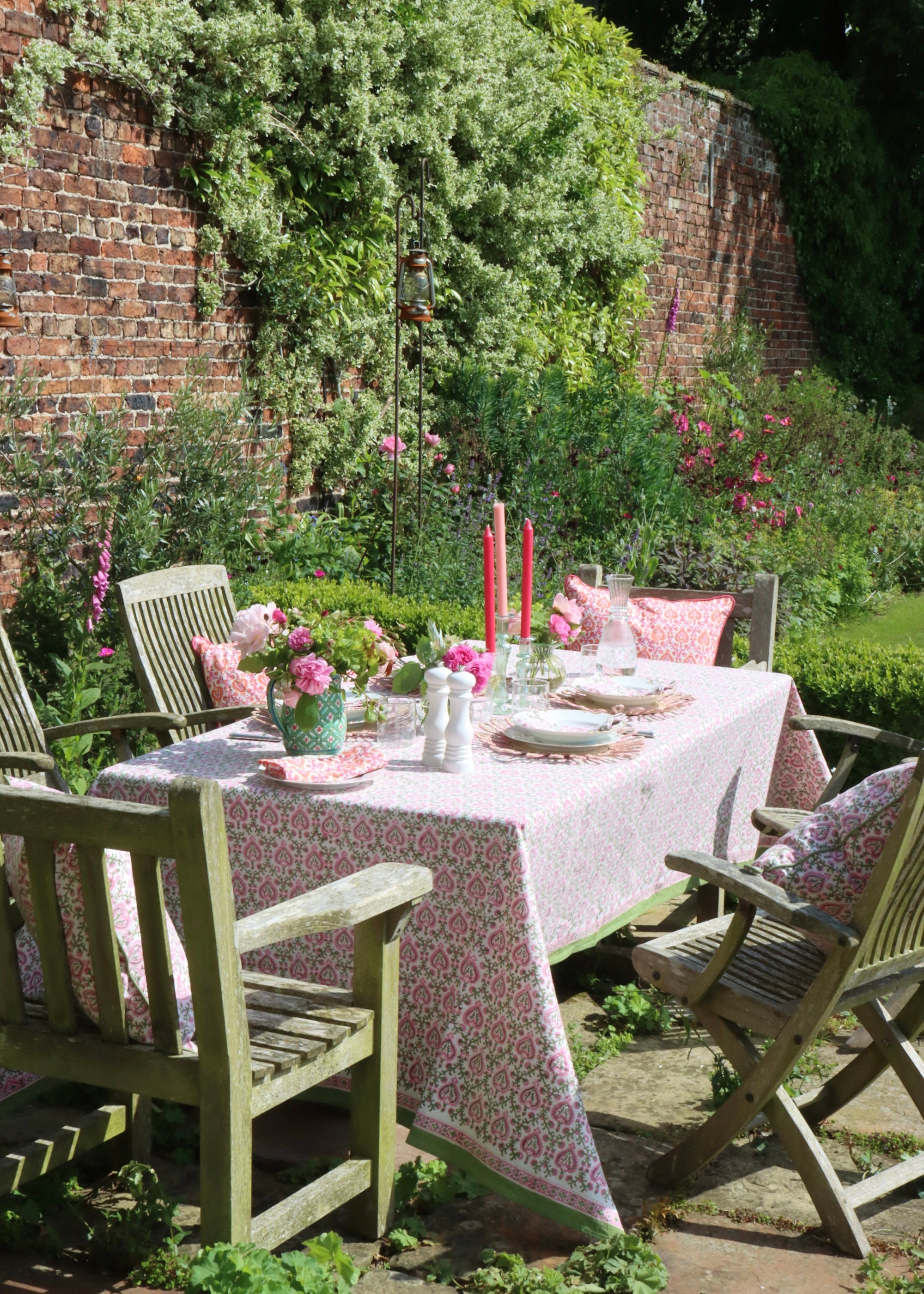 TABLECLOTH - Mughal Pink and Green