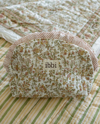 Serafina Wash Bag