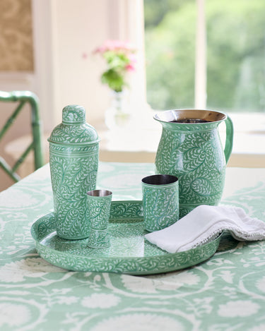 Lila #color_leaf-green