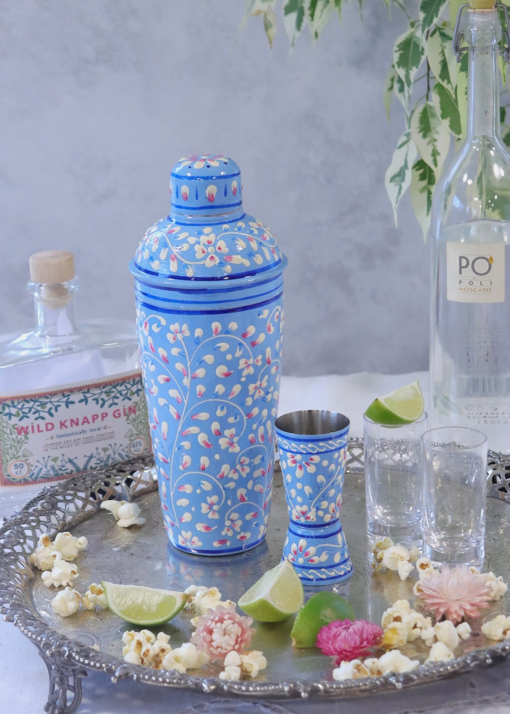 NEW STYLE: Cocktail Shaker - Pale Blue Leaf