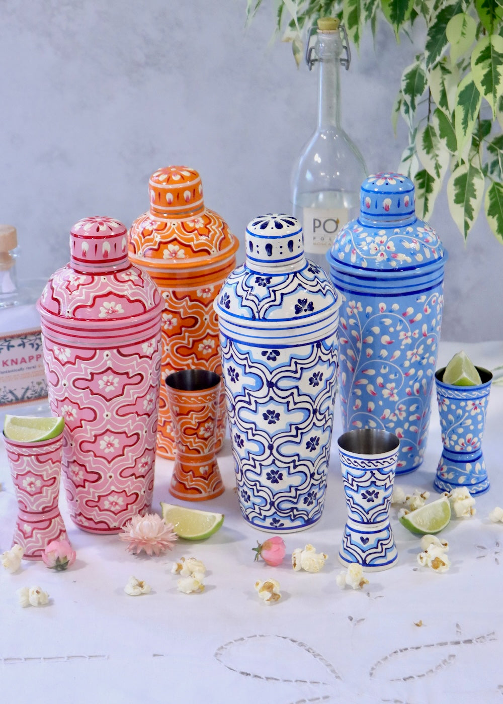 NEW STYLE: Cocktail Shaker - Pale Blue Leaf