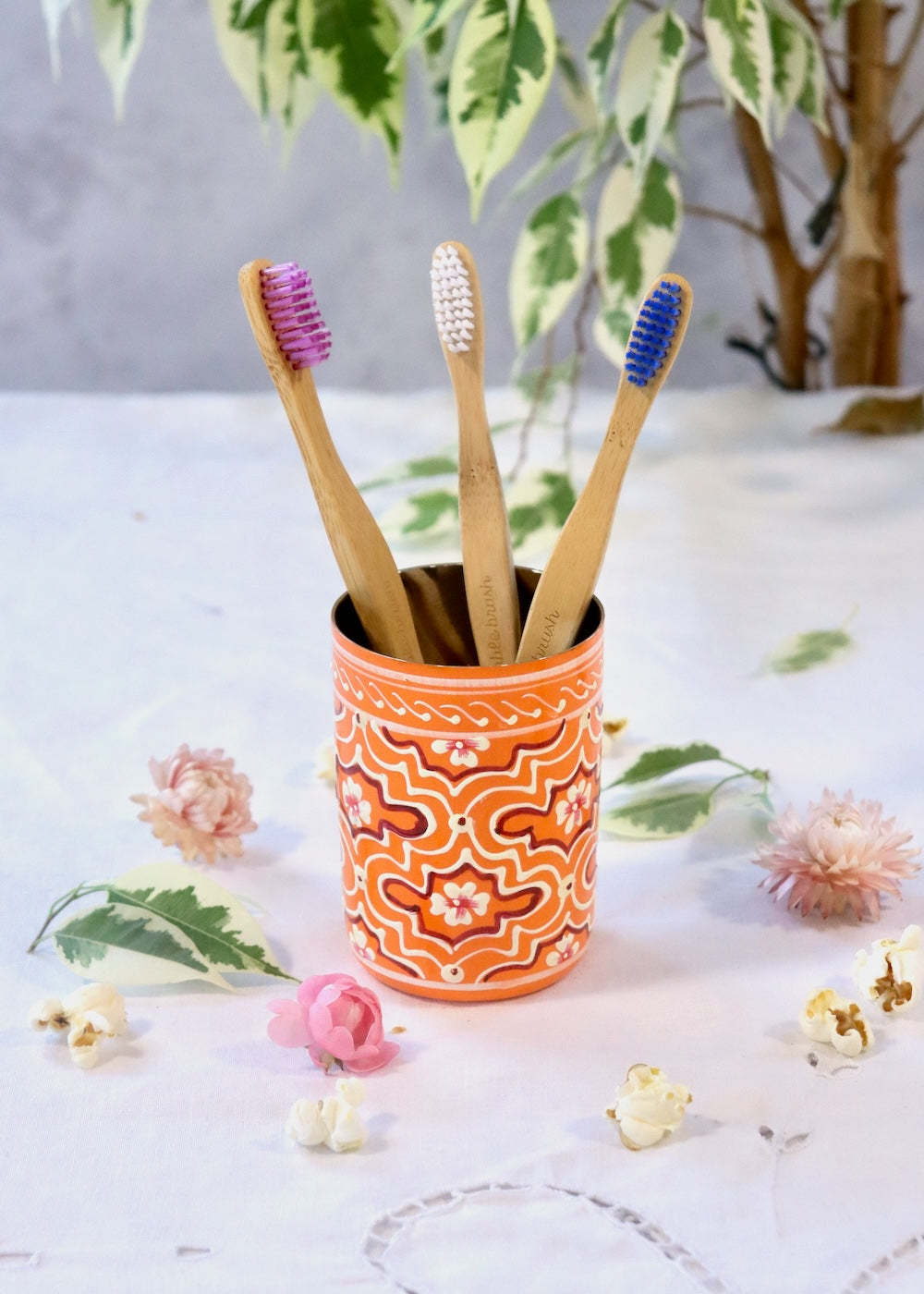 Brush Pot - Retro Orange