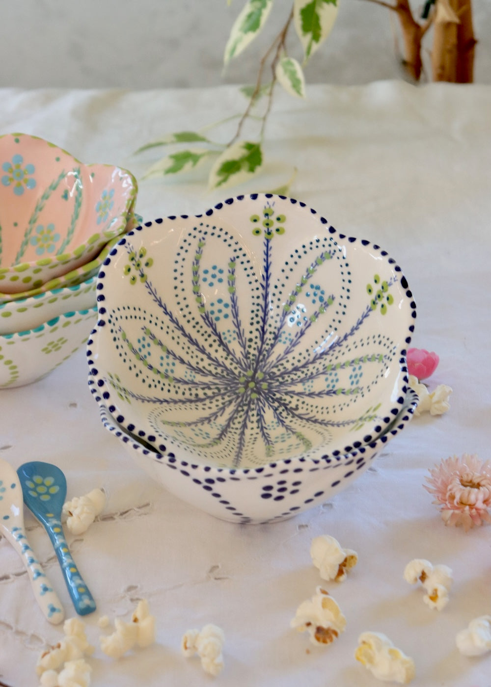 Pudding Bowl -  White & Blue