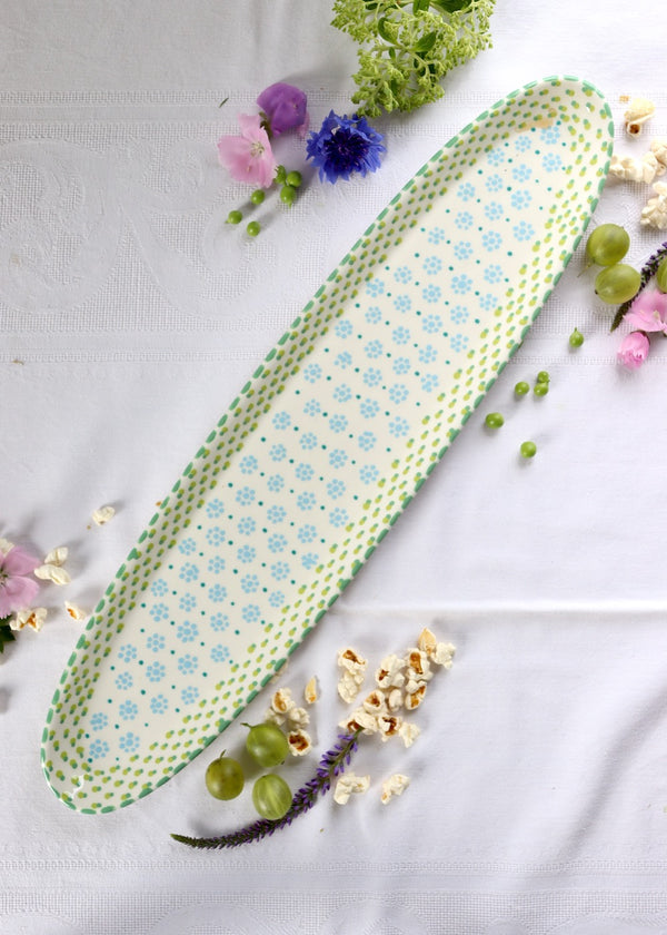 Garlic Platter - White with Pale Blue Daisies