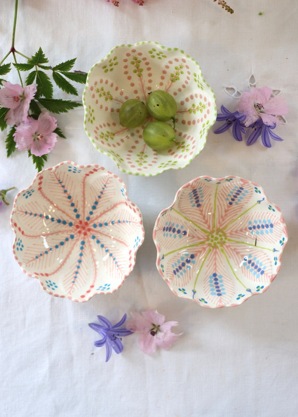 Ramekin set of 3 - Pinks and Whites