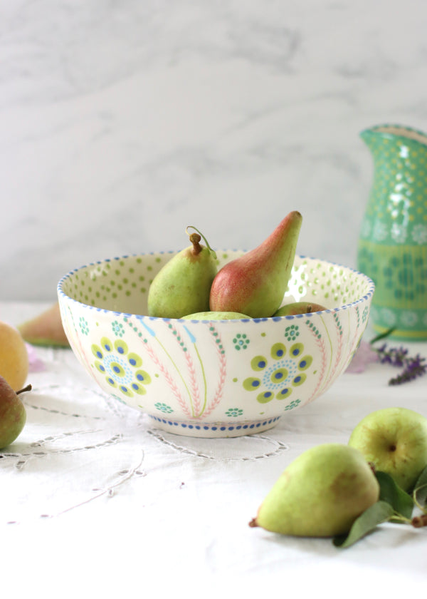 Fruit Bowl - White and Lime Daisy