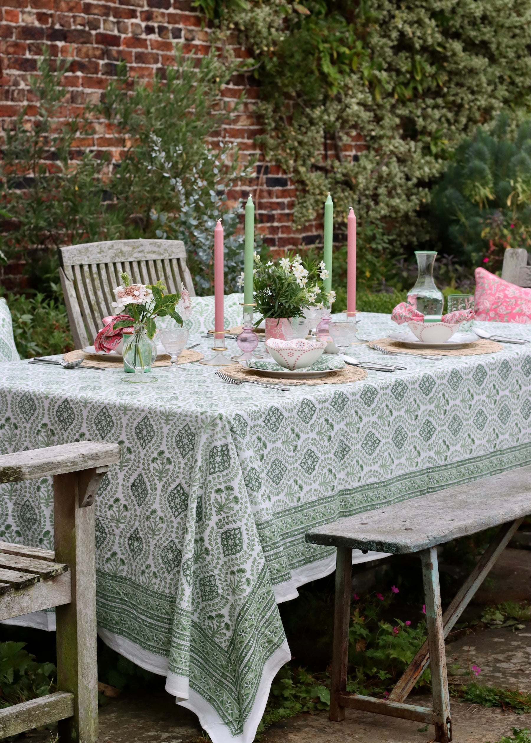 TABLECLOTH - Sage Green Trellis