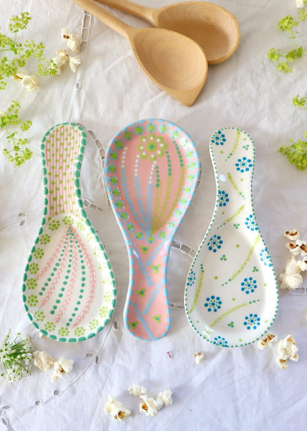 Spoon Rest - Set of 3 - Whites Pinks & Blue