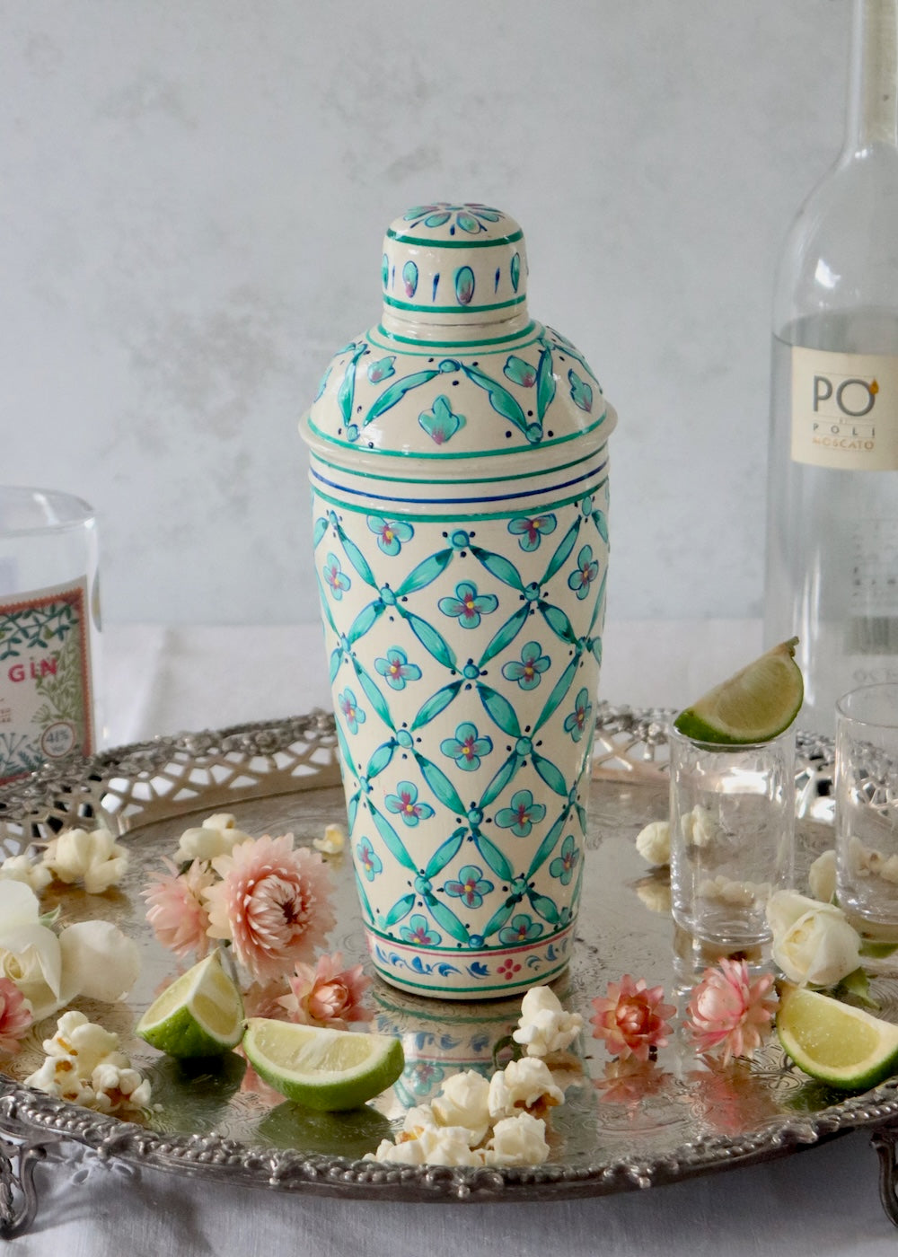 NEW STYLE: Cocktail Shaker - White & Green