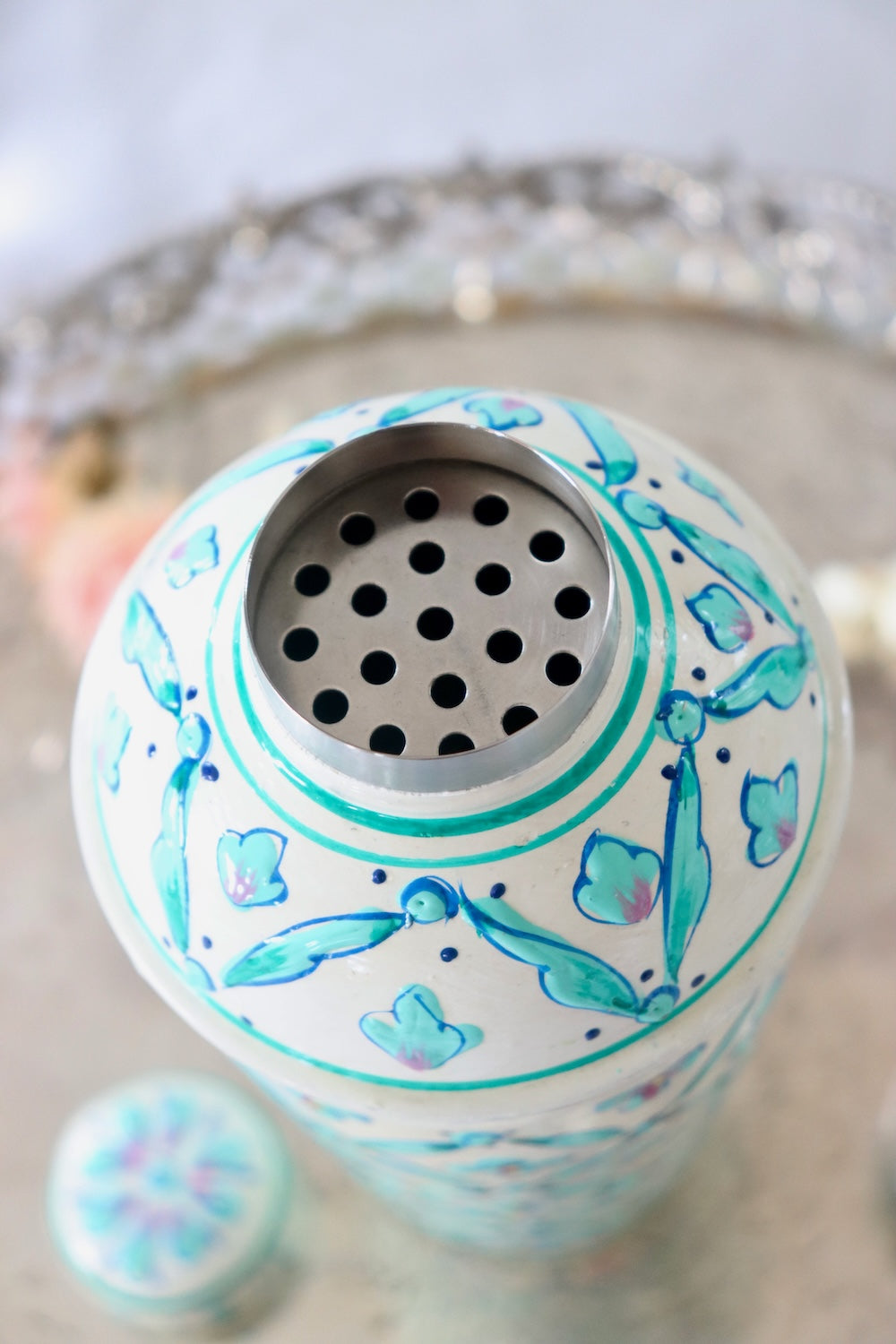NEW STYLE: Cocktail Shaker - White & Green