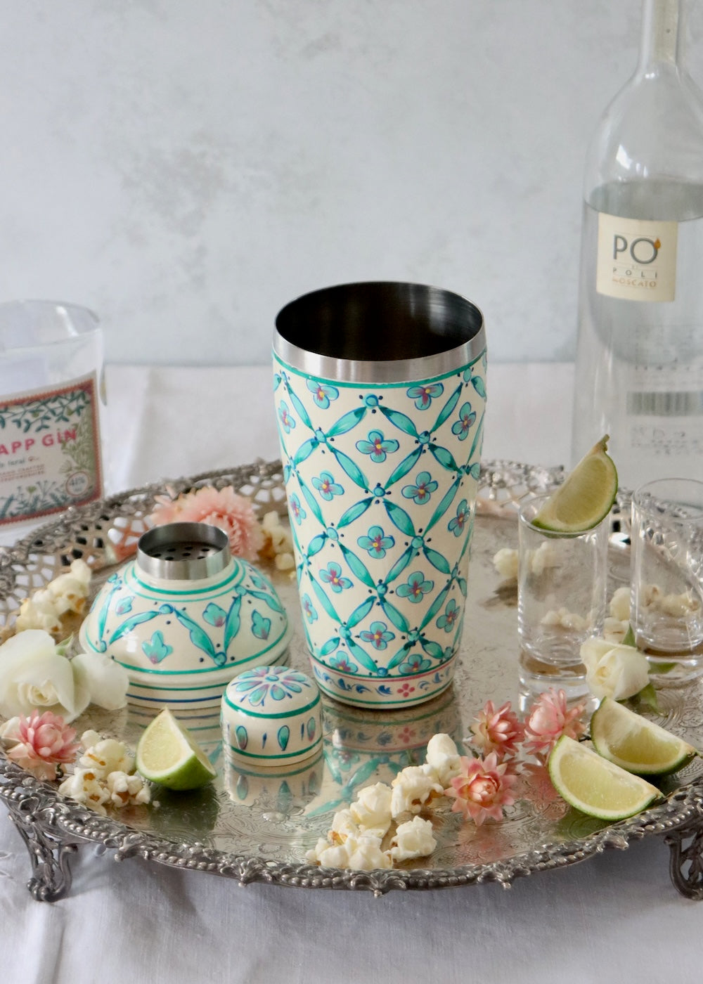 NEW STYLE: Cocktail Shaker - White & Green