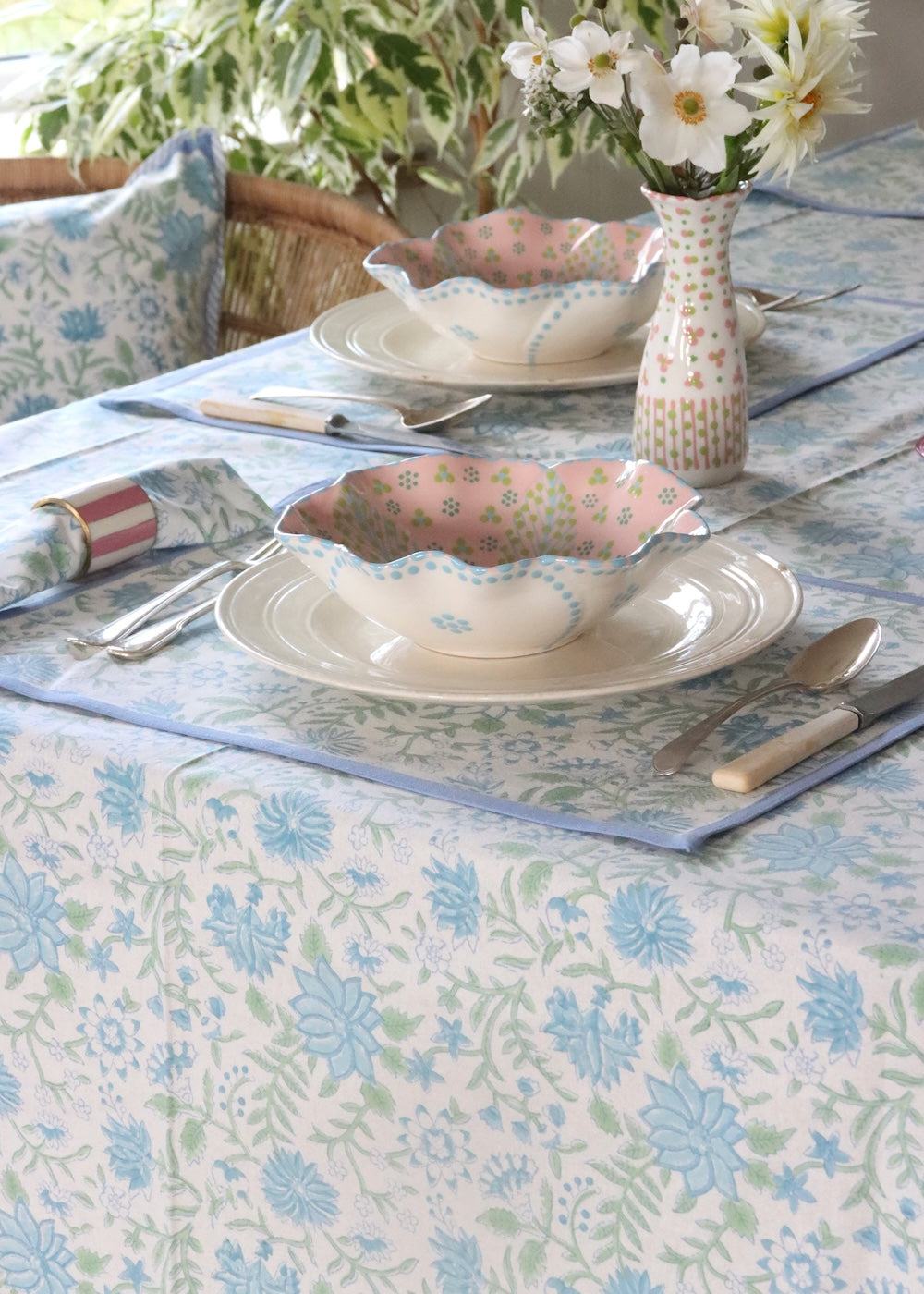 New Placemats SET OF 4 - Edie