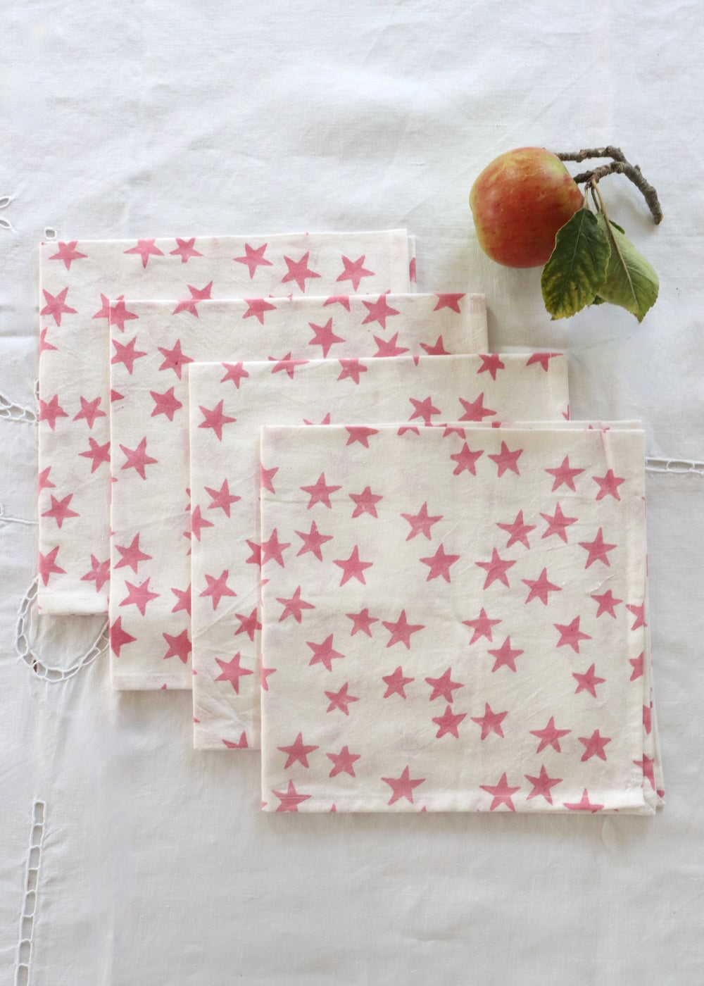 NEW Set Of 4 Napkins - Pink Star