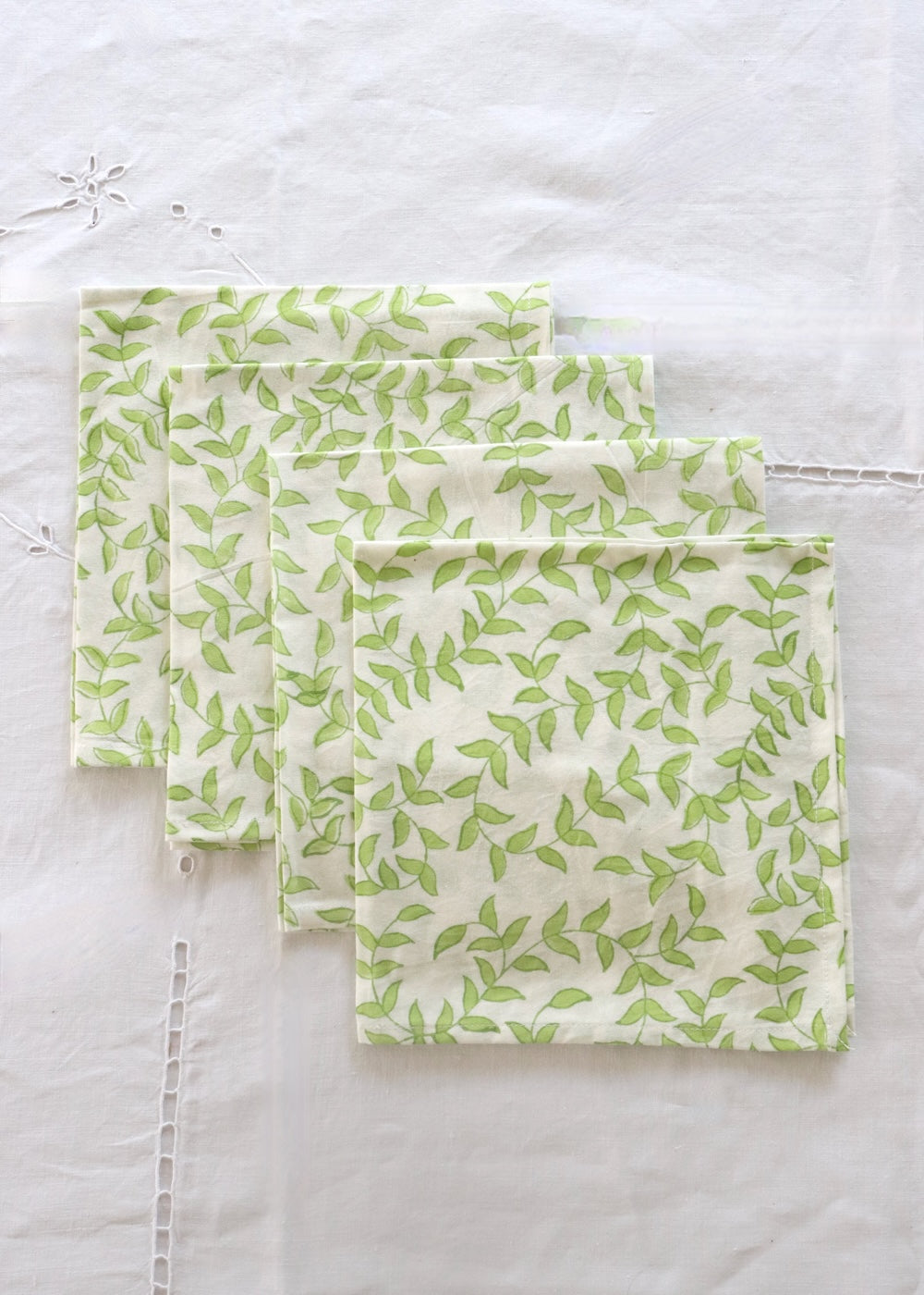Set Of 4 Napkins - Little Green Leaf