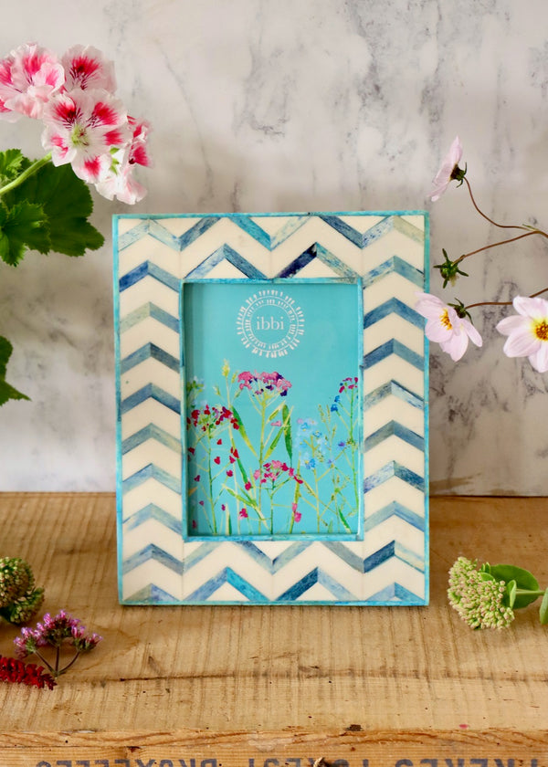 Photo Frame - Blue Zig Zag