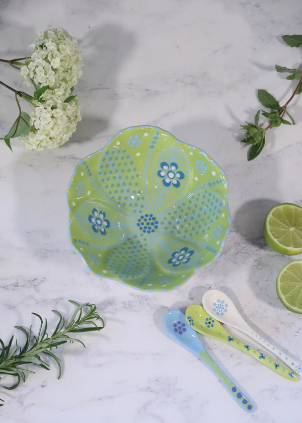 Pudding Bowl -Teal and Daisy
