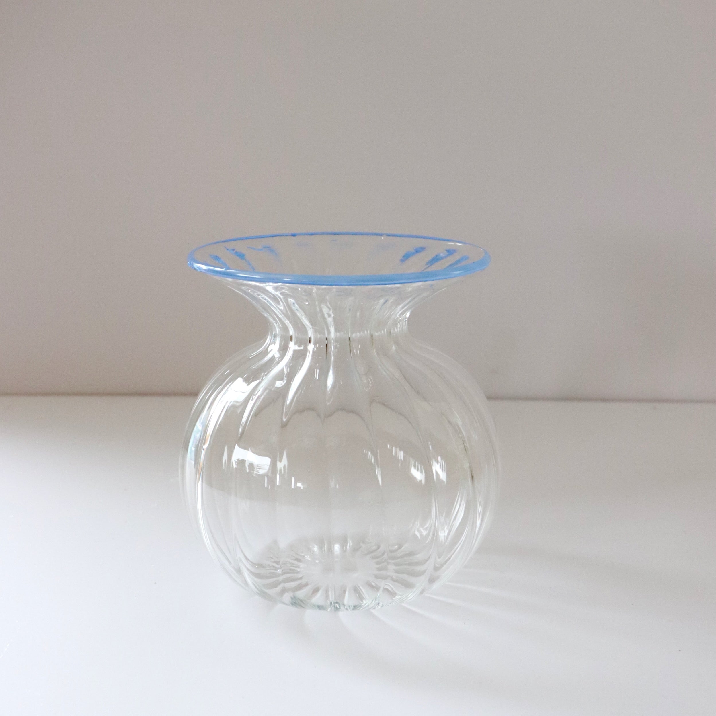 Luna Vase - Blue Rim