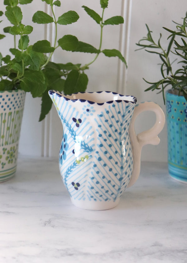 Friily Jug - White & Blue