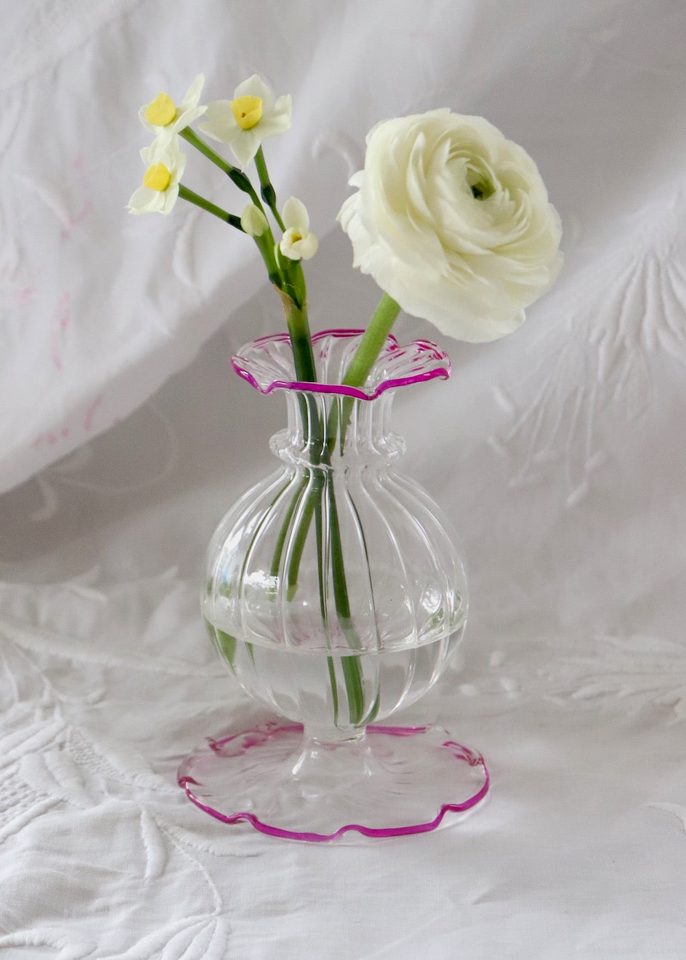 NEW IN: Nanu Glass Vase - Hot Pink