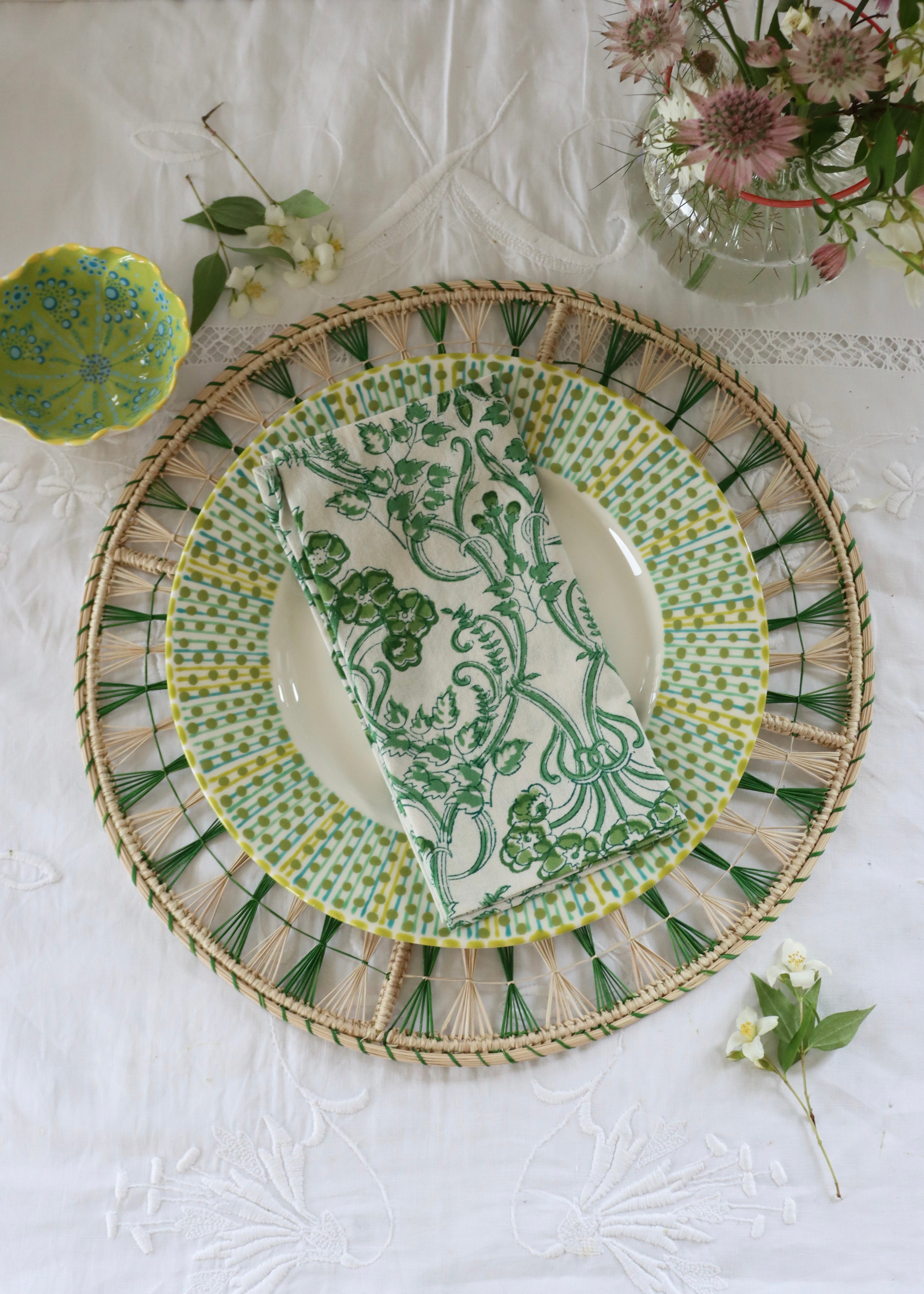 NEW Set Of 4 Napkins - Glorious  Green
