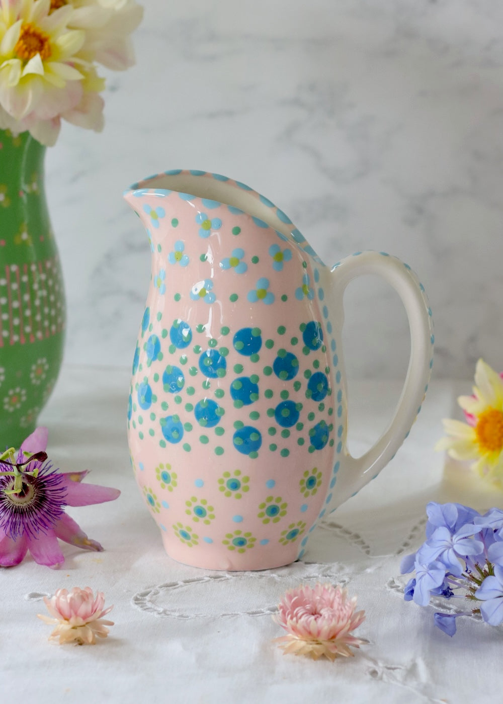 Plump Jug Pale Pink
