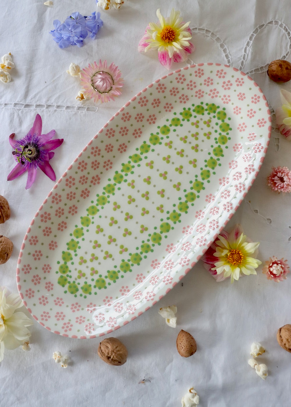 Margo Platter - White and Pink