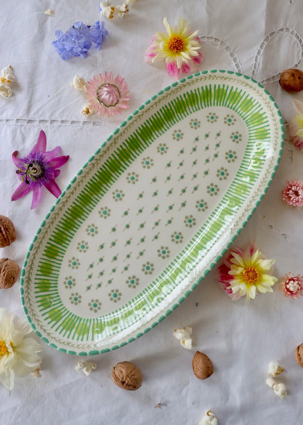 Margo Platter - White & Teal