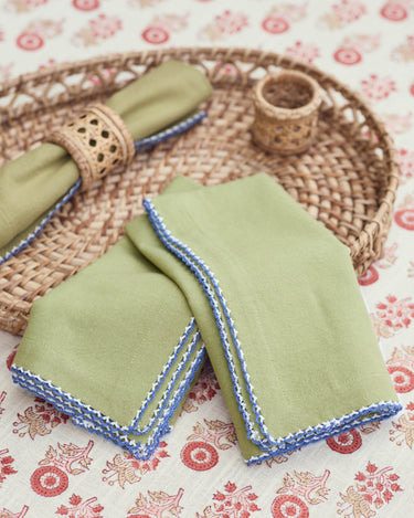#color_pea-green
