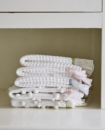 Pair of Hand Towels - Lily Print