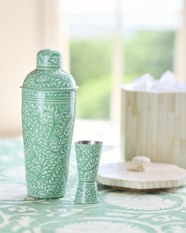 Lila #color_leaf-green